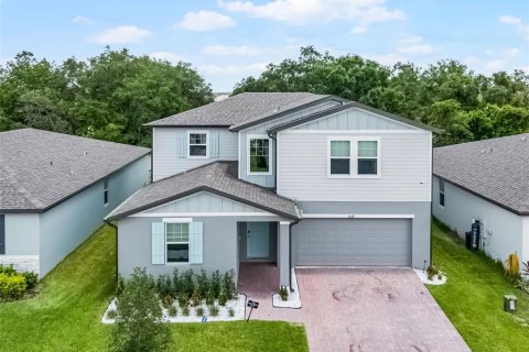 Casa en venta en Haines City, Florida, 5 dormitorios, 237.83 m2 № 1799784 - foto 2