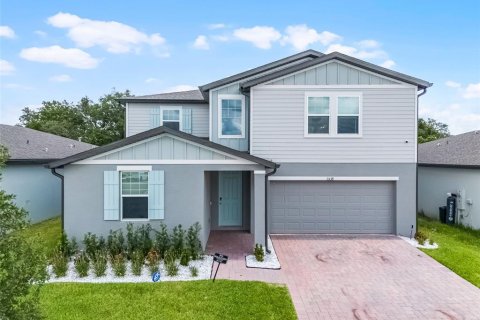 Casa en venta en Haines City, Florida, 5 dormitorios, 237.83 m2 № 1799784 - foto 1