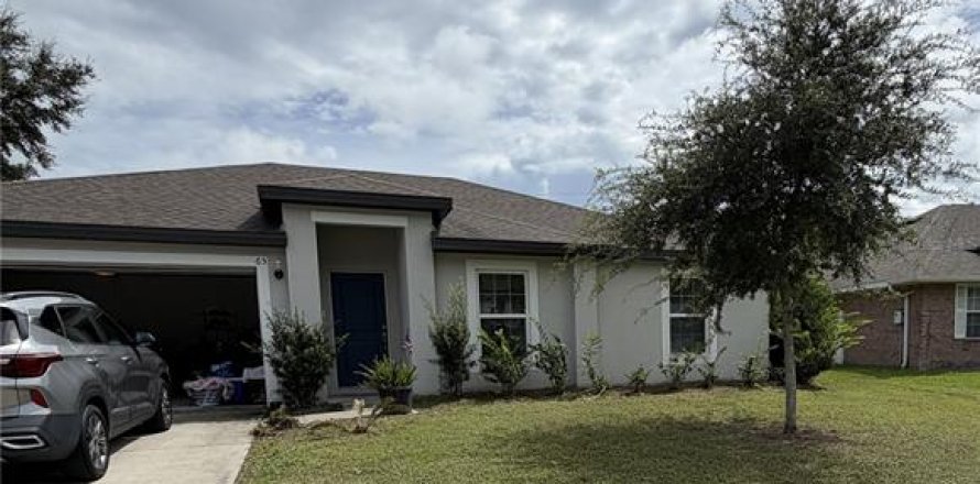 Villa ou maison à Palm Coast, Floride 3 chambres, 117.99 m2 № 2400464