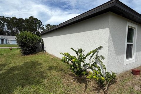 Villa ou maison à vendre à Palm Coast, Floride: 3 chambres, 117.99 m2 № 2400464 - photo 5