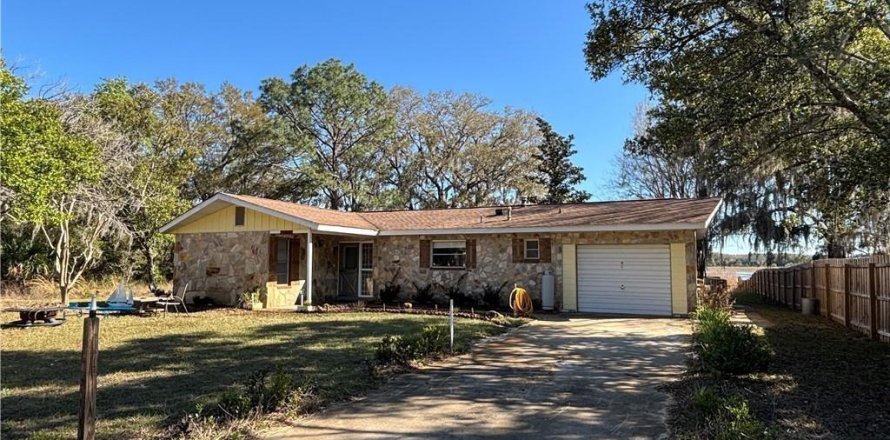 Casa en Dunnellon, Florida 2 dormitorios, 138.24 m2 № 1742995