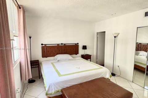 Apartment in Miami, Florida 3 bedrooms, 91.97 sq.m. № 2076535 - photo 5