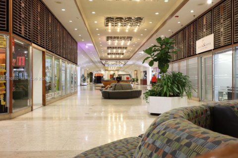 Apartment in Miami, Florida 3 bedrooms, 91.97 sq.m. № 2076535 - photo 27