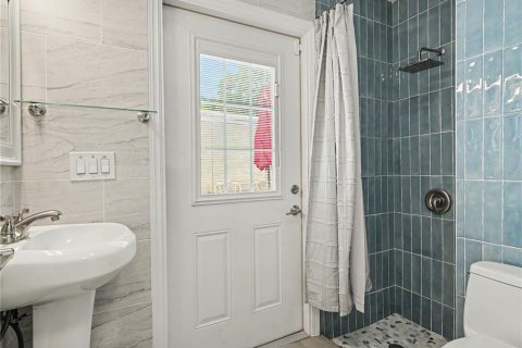 Купить виллу или дом в Сарасота, Флорида 6 комнат, 184.78м2, № 2205632 - фото 21