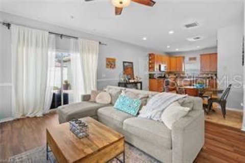 House in Orlando, Florida 4 bedrooms, 230.58 sq.m. № 1879334 - photo 13