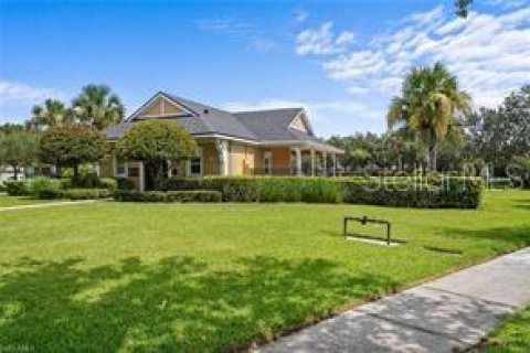 House in Orlando, Florida 4 bedrooms, 230.58 sq.m. № 1879334 - photo 5