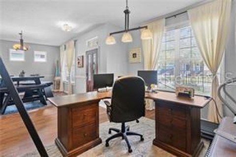 House in Orlando, Florida 4 bedrooms, 230.58 sq.m. № 1879334 - photo 23