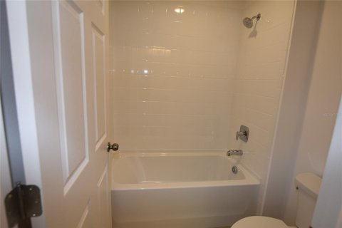 Casa en alquiler en Groveland, Florida, 5 dormitorios, 255.95 m2 № 1810842 - foto 29