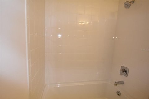 Casa en alquiler en Groveland, Florida, 5 dormitorios, 255.95 m2 № 1810842 - foto 30