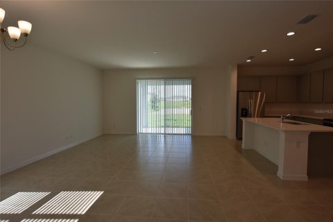 Casa en alquiler en Groveland, Florida, 5 dormitorios, 255.95 m2 № 1810842 - foto 5