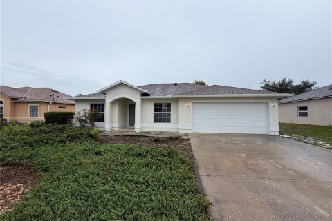 Villa ou maison à Palm Coast, Floride 3 chambres, 138.42 m2 № 2414101