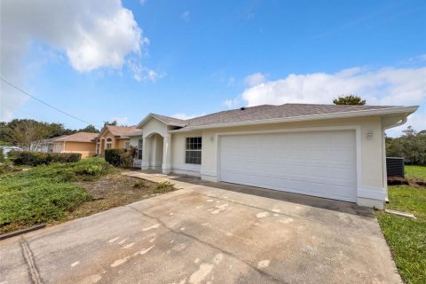 Villa ou maison à vendre à Palm Coast, Floride: 3 chambres, 138.42 m2 № 2414101 - photo 28