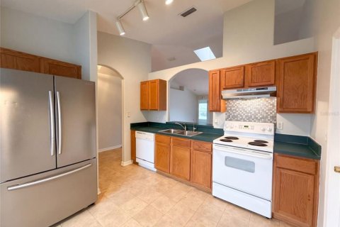 Villa ou maison à vendre à Palm Coast, Floride: 3 chambres, 138.42 m2 № 2414101 - photo 2