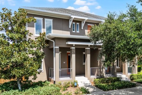 Townhouse in Orlando, Florida 3 bedrooms, 172.43 sq.m. № 1866593 - photo 1