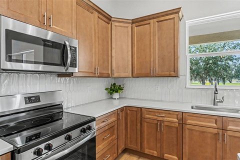 House in Bartow, Florida 4 bedrooms, 186.27 sq.m. № 2157545 - photo 16