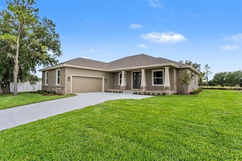 House in Bartow, Florida 4 bedrooms, 186.27 sq.m. № 2157545 - photo 2
