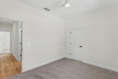 House in Bartow, Florida 4 bedrooms, 186.27 sq.m. № 2157545 - photo 26