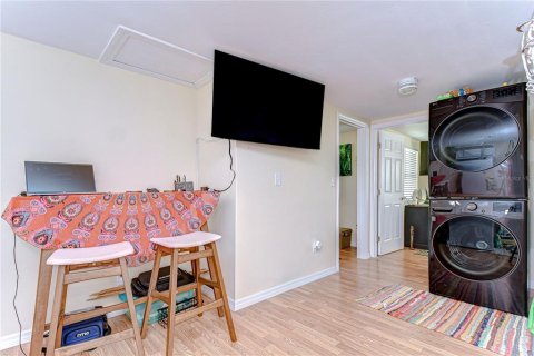 Commercial property in Bradenton, Florida 7 bedrooms, 352.1 sq.m. № 1735204 - photo 14