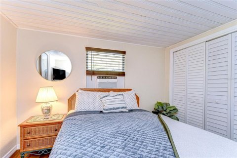 Commercial property in Bradenton, Florida 7 bedrooms, 352.1 sq.m. № 1735204 - photo 27