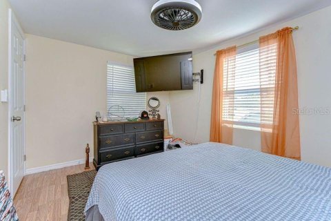 Commercial property in Bradenton, Florida 7 bedrooms, 352.1 sq.m. № 1735204 - photo 18