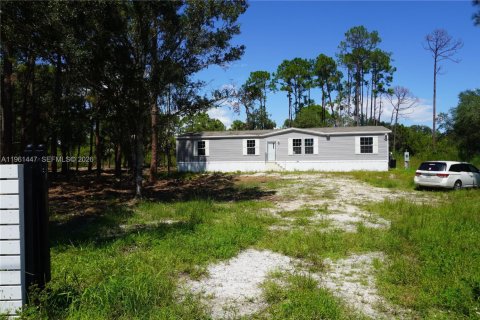 Appartement à louer à Clewiston, Floride: 4 chambres, 177.26 m2 № 2080821 - photo 9
