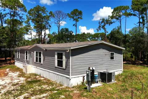 Appartement à louer à Clewiston, Floride: 4 chambres, 177.26 m2 № 2080821 - photo 5