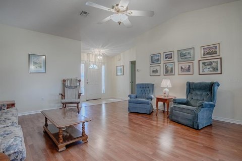 House in Leesburg, Florida 2 bedrooms, 151.52 sq.m. № 1512070 - photo 8