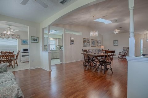 House in Leesburg, Florida 2 bedrooms, 151.52 sq.m. № 1512070 - photo 14