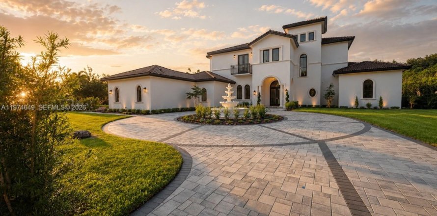 House in Weston, Florida 6 bedrooms, 689.43 sq.m. № 2180004