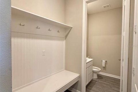Touwnhouse à louer à San Antonio, Floride: 2 chambres, 150.04 m2 № 2111216 - photo 4