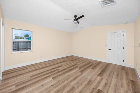 Casa en venta en Saint Pete Beach, Florida, 3 dormitorios, 133.59 m2 № 2223237 - foto 21