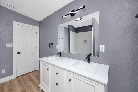 Casa en venta en Saint Pete Beach, Florida, 3 dormitorios, 133.59 m2 № 2223237 - foto 24