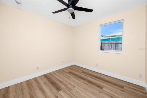 Casa en venta en Saint Pete Beach, Florida, 3 dormitorios, 133.59 m2 № 2223237 - foto 27