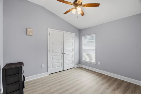 House in Hudson, Florida 4 bedrooms, 169.08 sq.m. № 2236380 - photo 21