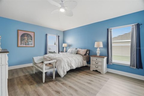 House in Hudson, Florida 4 bedrooms, 169.08 sq.m. № 2236380 - photo 23
