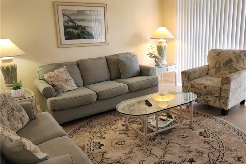 Condo in Bradenton, Florida, 2 bedrooms  № 1837119 - photo 26