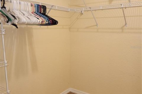 Condo in Bradenton, Florida, 2 bedrooms  № 1837119 - photo 10