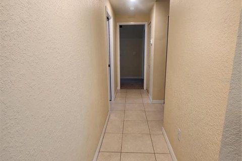 Condo in Bradenton, Florida, 2 bedrooms  № 1837119 - photo 3