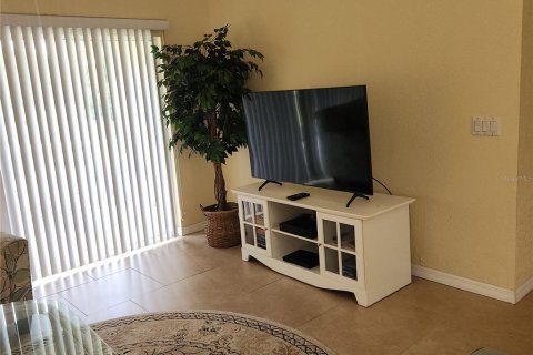 Condo in Bradenton, Florida, 2 bedrooms  № 1837119 - photo 27