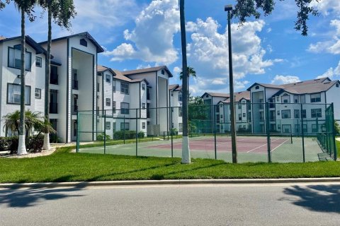Condo à Kissimmee, Floride, 2 chambres  № 2339115