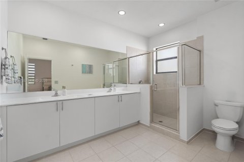 Townhouse in Homestead, Florida 3 bedrooms, 157.47 sq.m. № 2043322 - photo 28