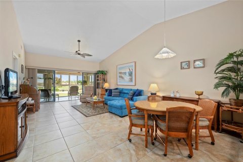 Condo in Punta Gorda, Florida, 2 bedrooms  № 1576220 - photo 15