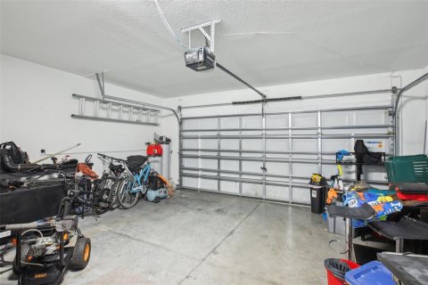 House in Riverview, Florida 4 bedrooms, 240.06 sq.m. № 1581211 - photo 6