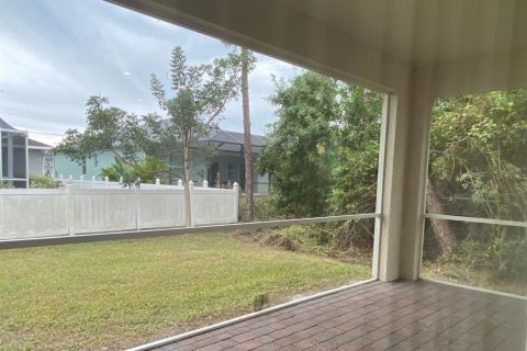 Villa ou maison à louer à Rotonda, Floride: 3 chambres, 161.93 m2 № 2385708 - photo 13