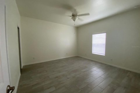 Villa ou maison à louer à Rotonda, Floride: 3 chambres, 161.93 m2 № 2385708 - photo 7