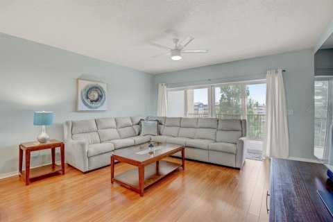 Copropriété à vendre à Largo, Floride: 2 chambres, 123 m2 № 1777535 - photo 14