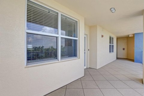 Copropriété à vendre à Largo, Floride: 2 chambres, 123 m2 № 1777535 - photo 2