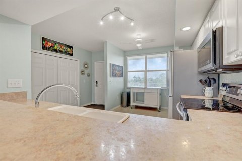Copropriété à vendre à Largo, Floride: 2 chambres, 123 m2 № 1777535 - photo 9