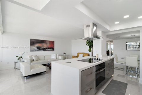 Купить кондоминиум в Авентура, Флорида 2 спальни, 145.39м2, № 1797125 - фото 9