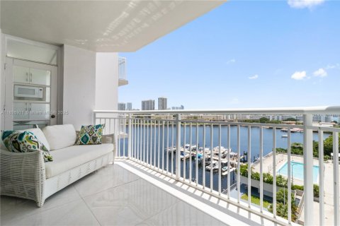 Купить кондоминиум в Авентура, Флорида 2 спальни, 145.39м2, № 1797125 - фото 23